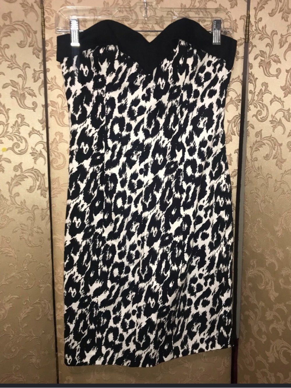 Betsey Johnson Black and White Animal Print strapless mini dress size 4